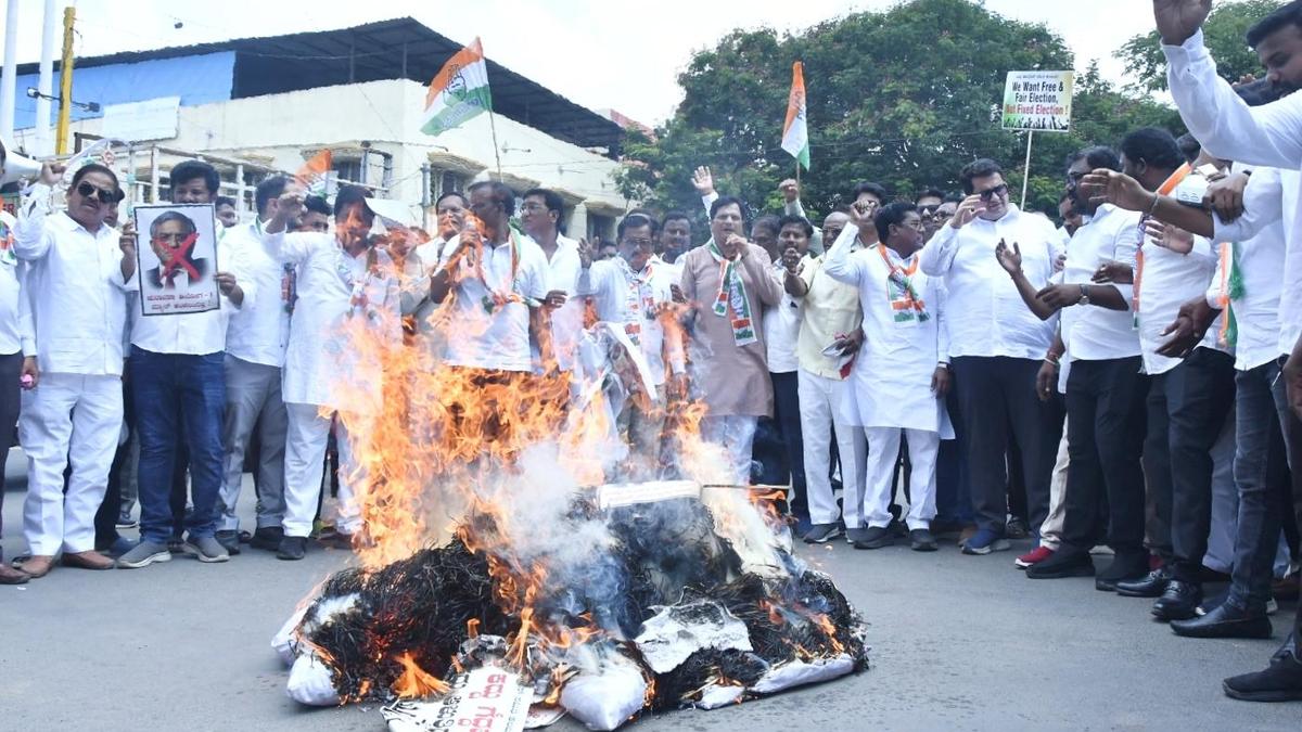 Congress demands CEC's ouster over alleged election bias in Karnataka