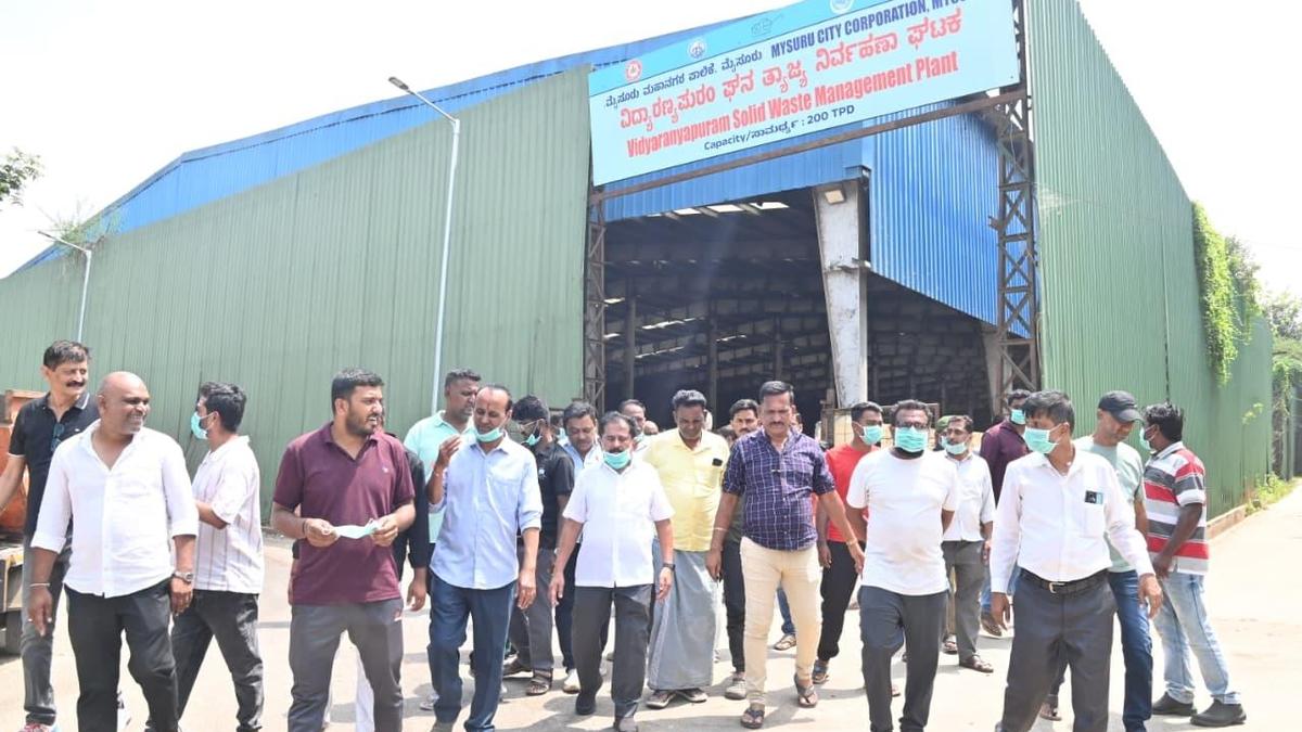 Former MLA inspects waste facility after odour complaints at Vidyaranyapuram