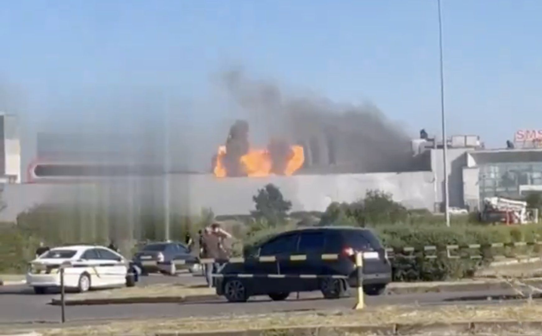 Russian drone strike on Ukrainian shopping centre kills six, wounds over 100