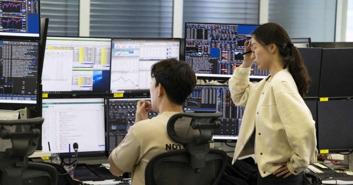 Saham Asia Berhati-hati Menjelang Keputusan Nvidia, Minyak Jatuh