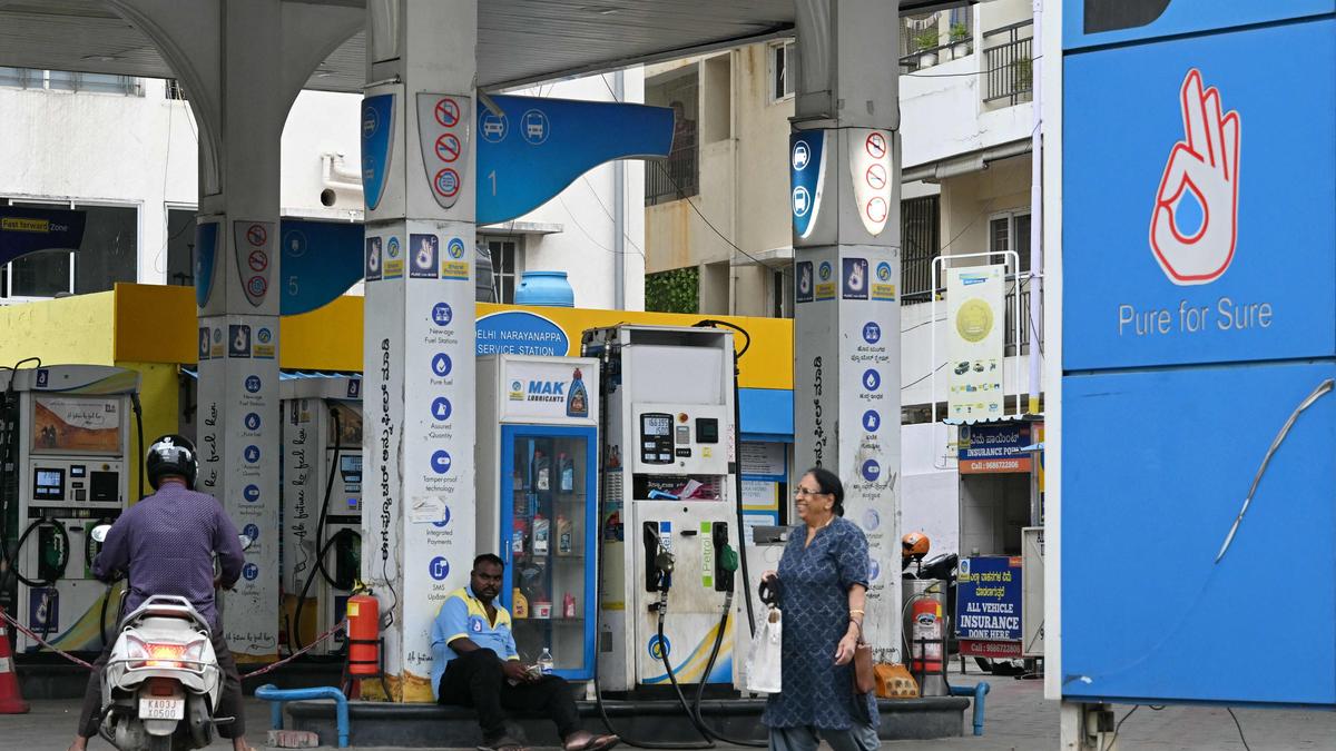 E20 fuel rollout triggers performance concerns among Bengaluru vehicle owners