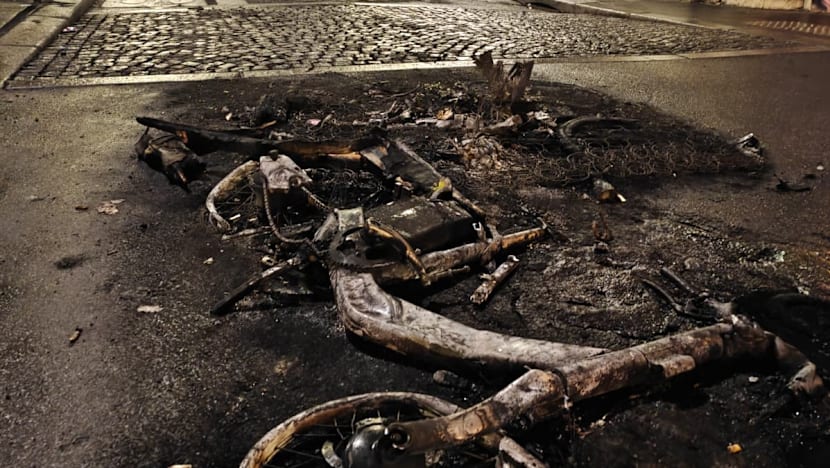 Singaporeans in Paris weigh France travel plans amid civil unrest
