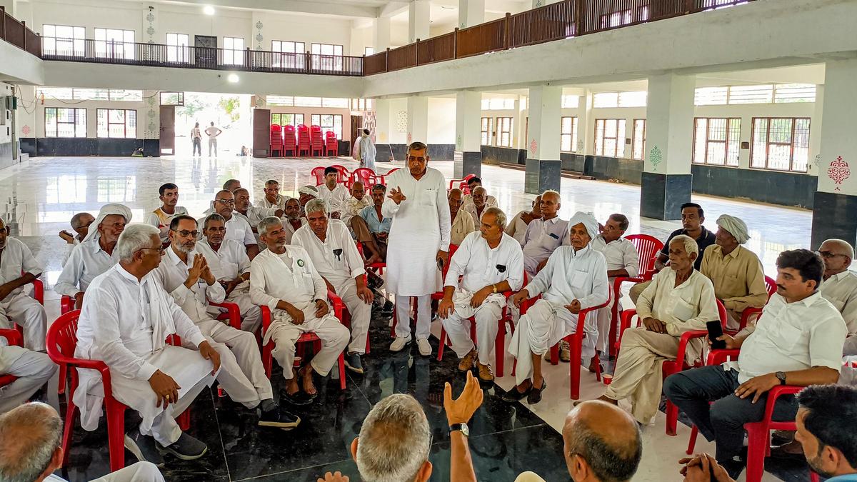 Kandela Khap slams Haryana curbs on school inspection access
