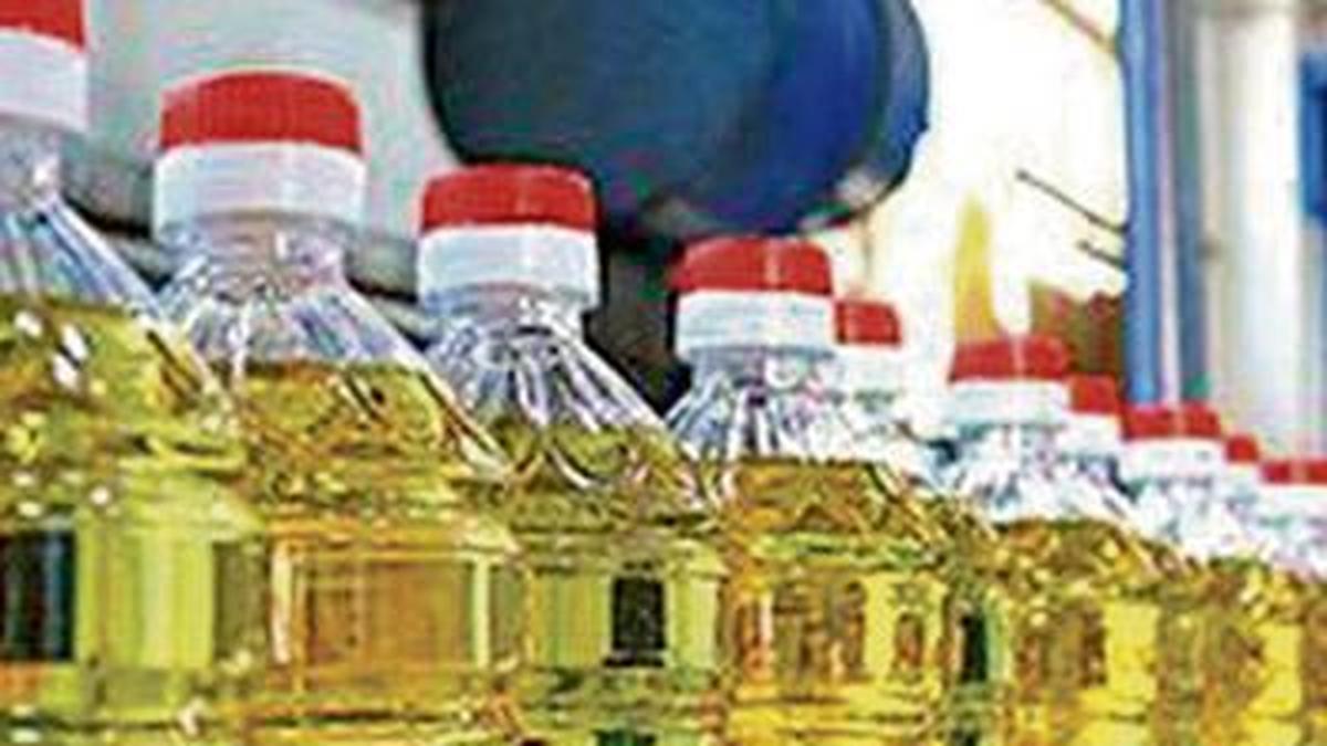 Centre slashes import duty on edible oils ahead of festival season