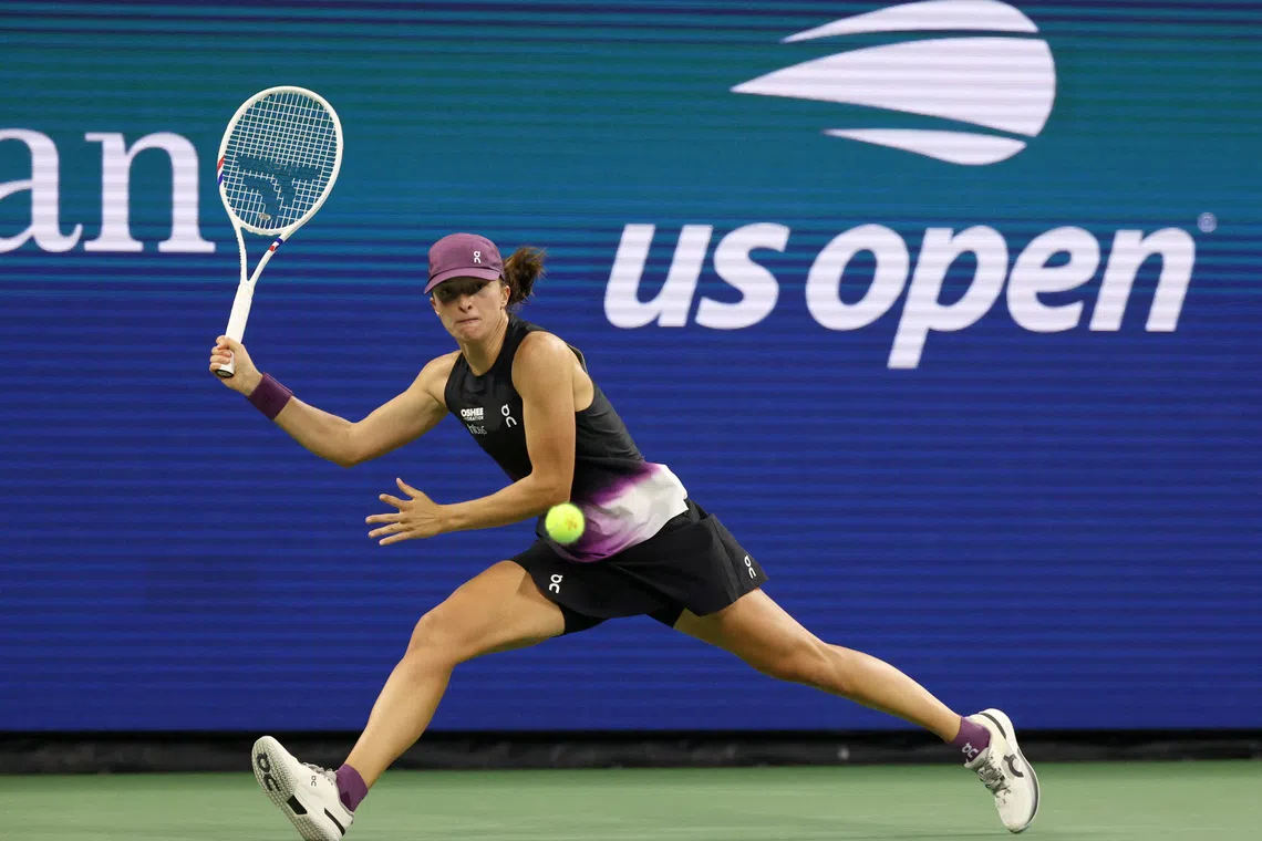 Swiatek seeks momentum as Medvedev targets comeback at US Open