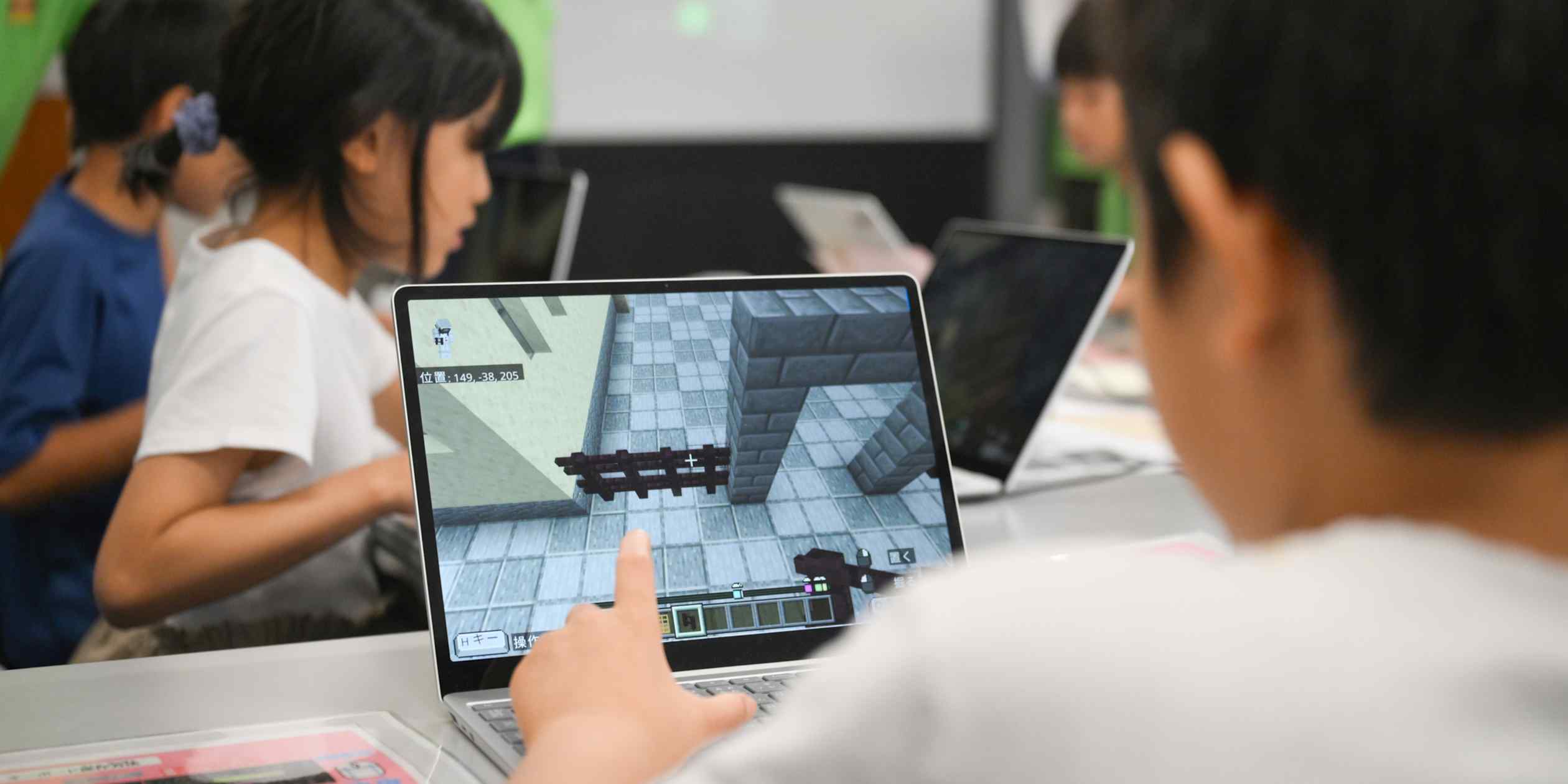 Minecraft used to educate players about Tokyo's devastating 1945 air raid