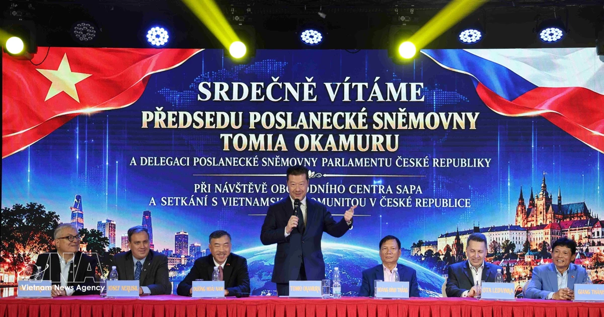 Chủ tịch Hạ viện Séc ca ngợi cộng đồng người Việt tại Praha
