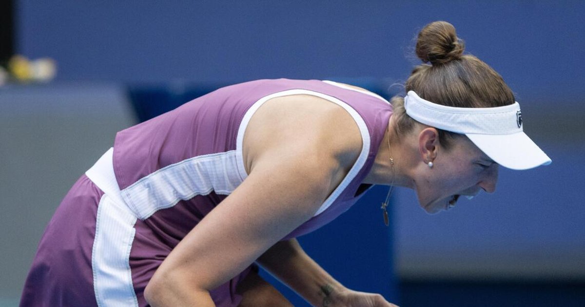 Mertens advances to China Open final with dominant win over Gauff