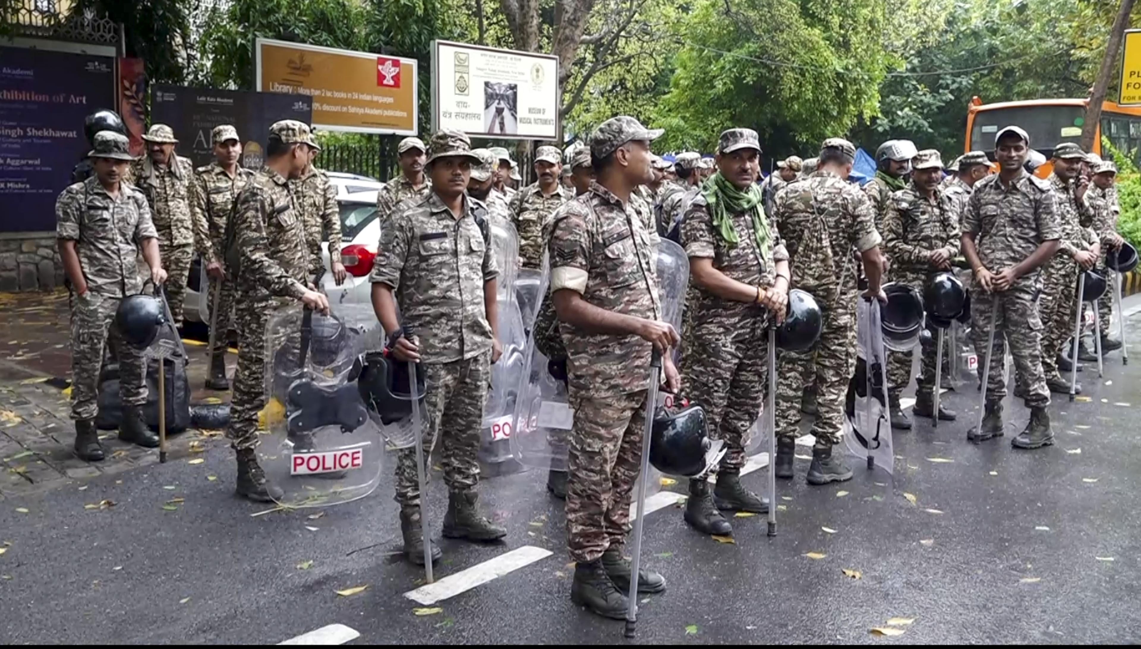 India extends paramilitary deployment in Delhi through October 31