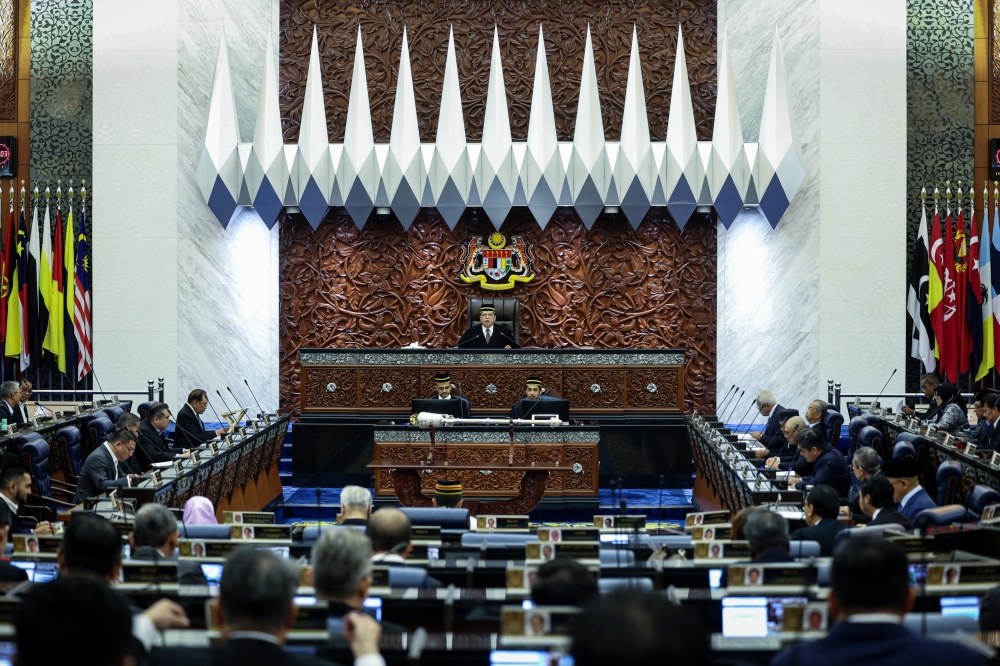 Sabah, Sarawak politicians push for one-third representation formula first