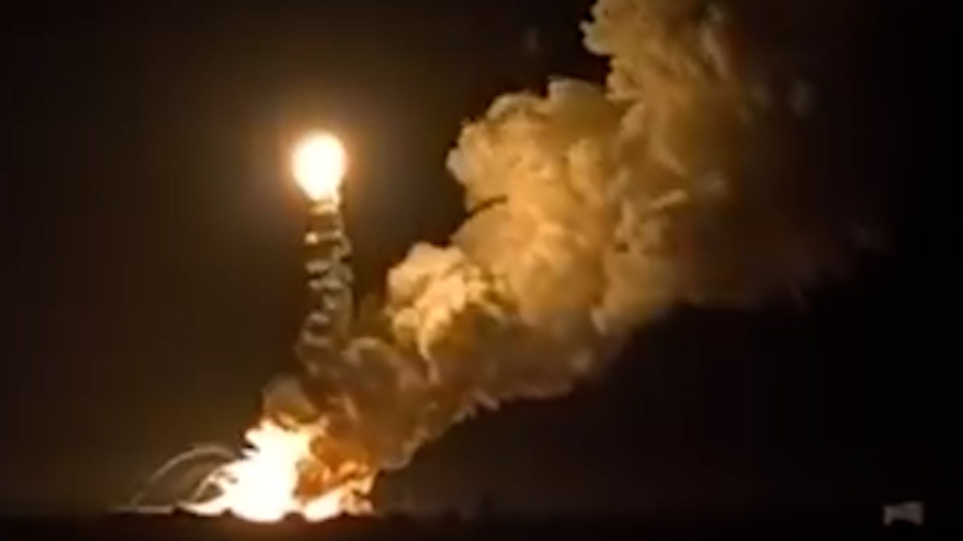 Large explosion reported at Syrian military weapons facility
