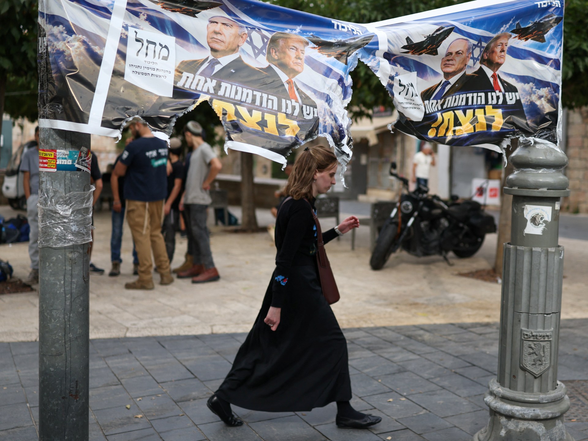 Israeli election remains deadlocked as Netanyahu bloc falls short of majority