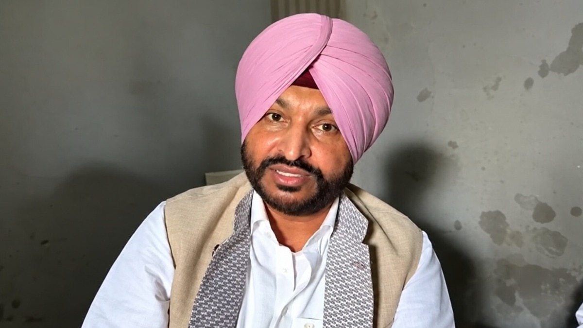 BJP leader Rawneet Bittu detained after alleged egg-tomato attack on Punjab CM