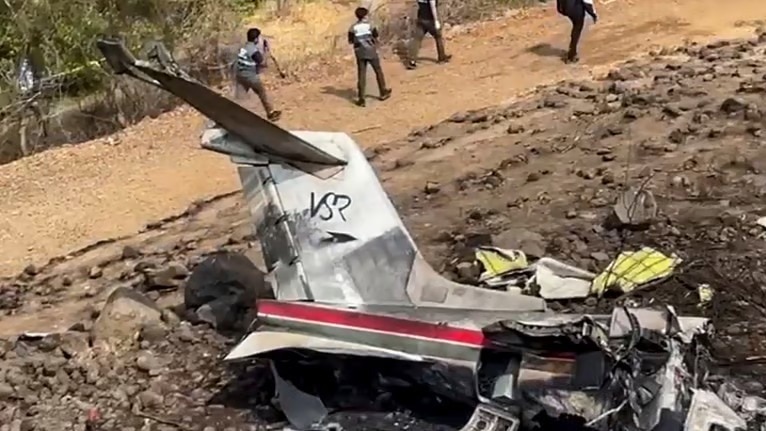 Mumbai aviation crash inquiry points to pilot error, approach issues