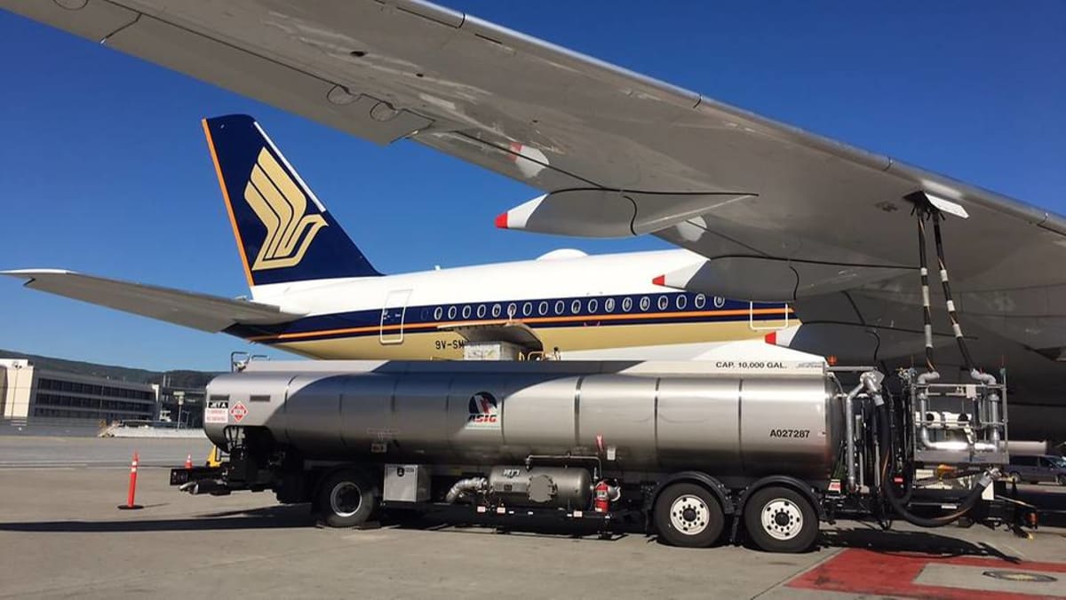 SIA flight diverts back to San Francisco after passenger becomes unruly