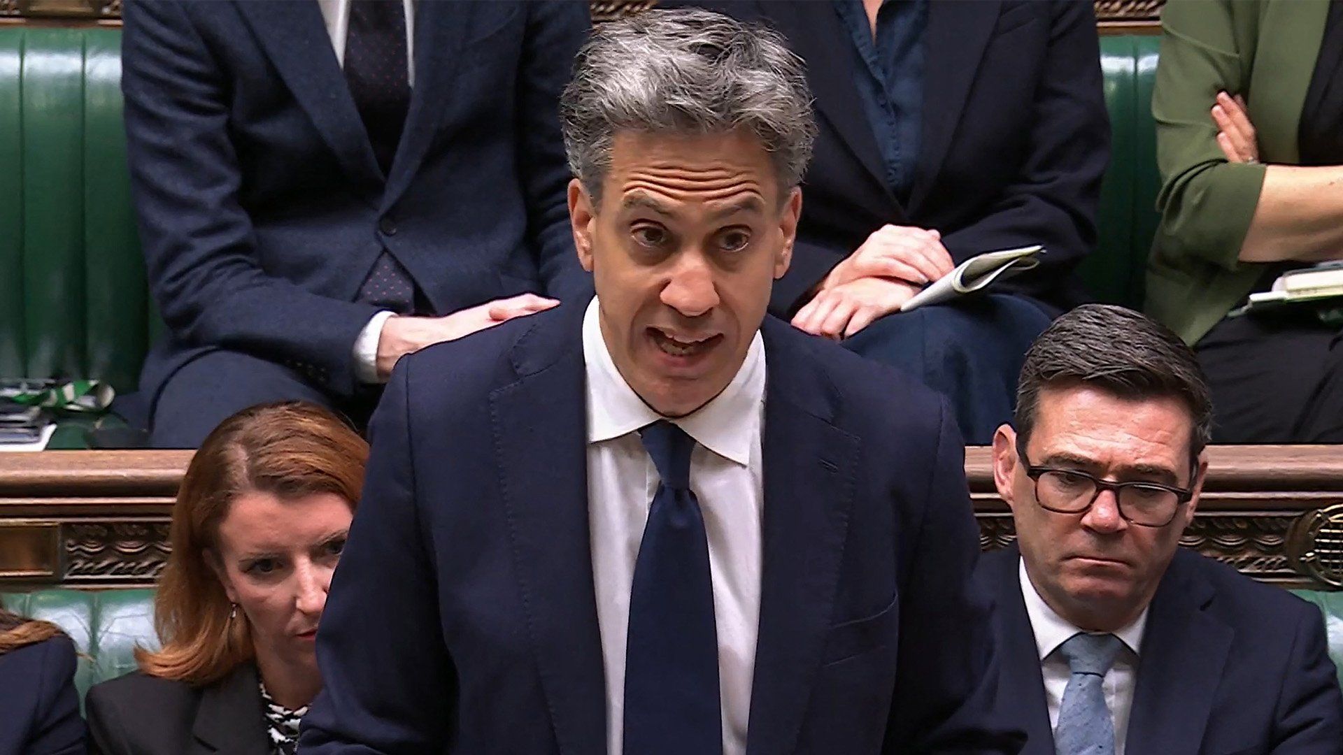 UK bans imports of goods from Israeli West Bank settlements