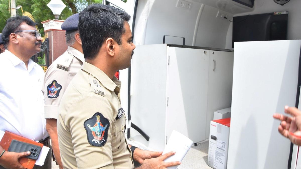 Andhra Pradesh district deploys mobile forensic unit for faster crime solving