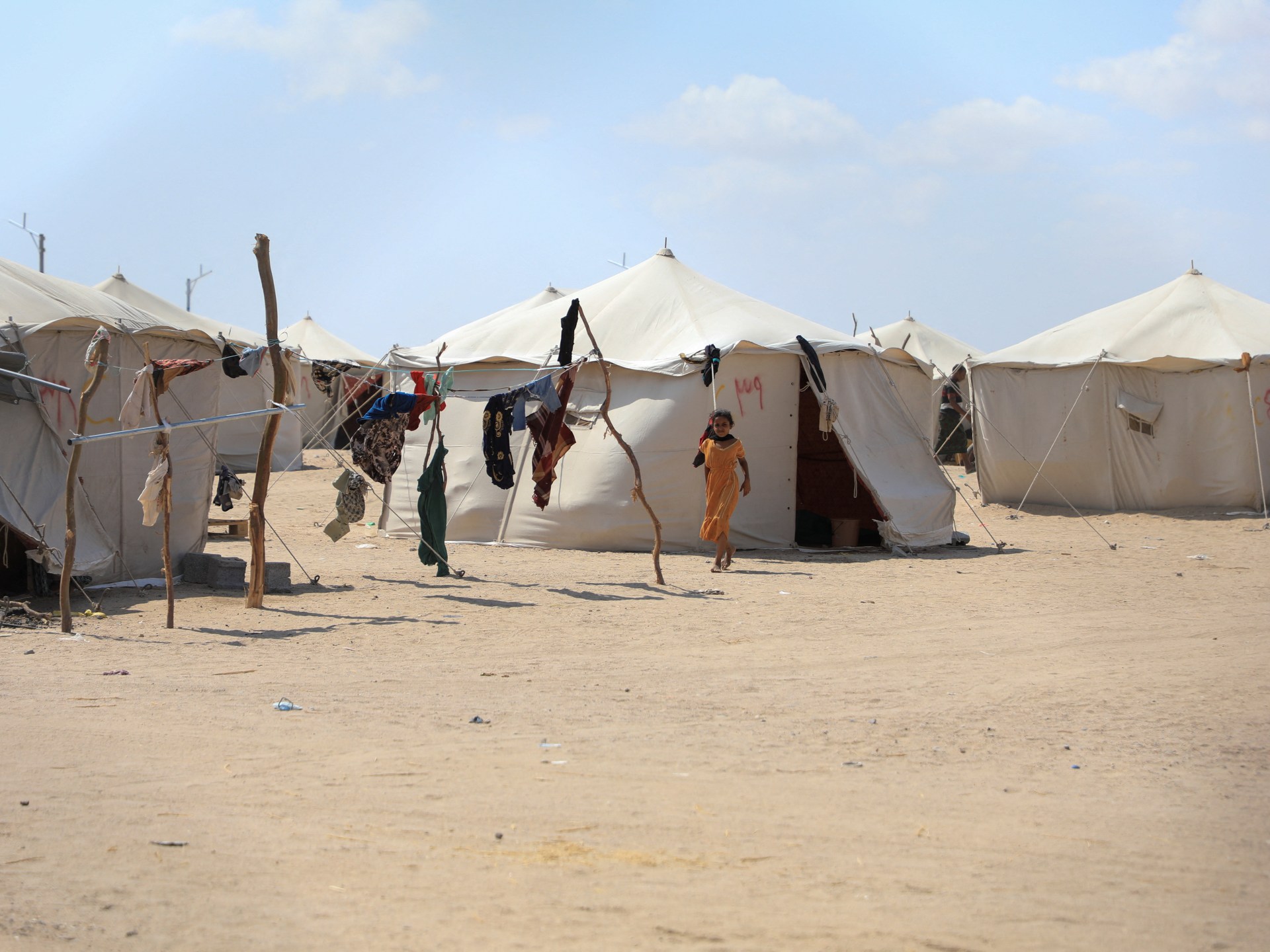 Yemen conflict escalates as government forces clash with Houthi rebels