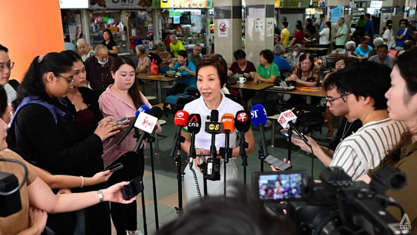 Singapore expands haze mask distribution to seniors aged 60 and above