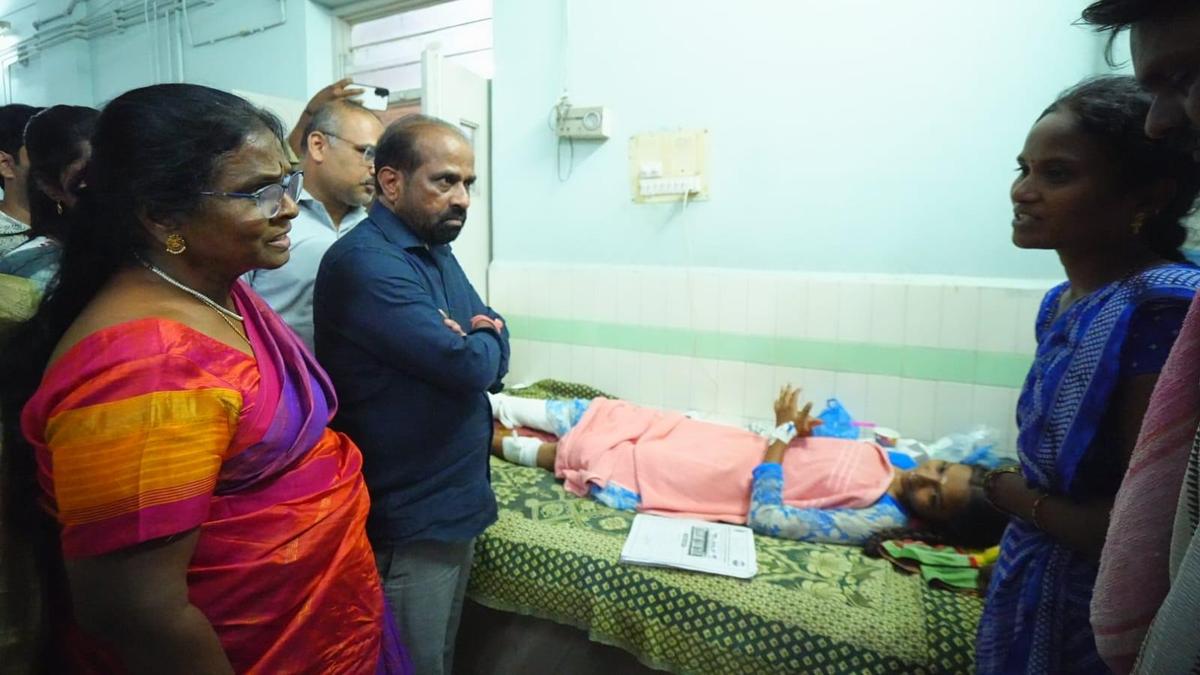 आंध्र प्रदेश: अनंतपुर में दसवीं की छात्रा पर चेनसॉ से हमला, आरोपी गिरफ्तार
