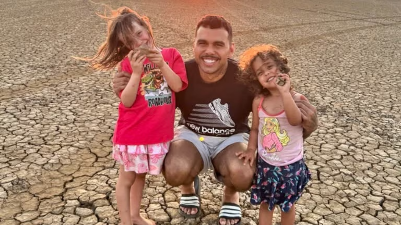 Australian Father Honoured for Rescuing Drowning Daughter