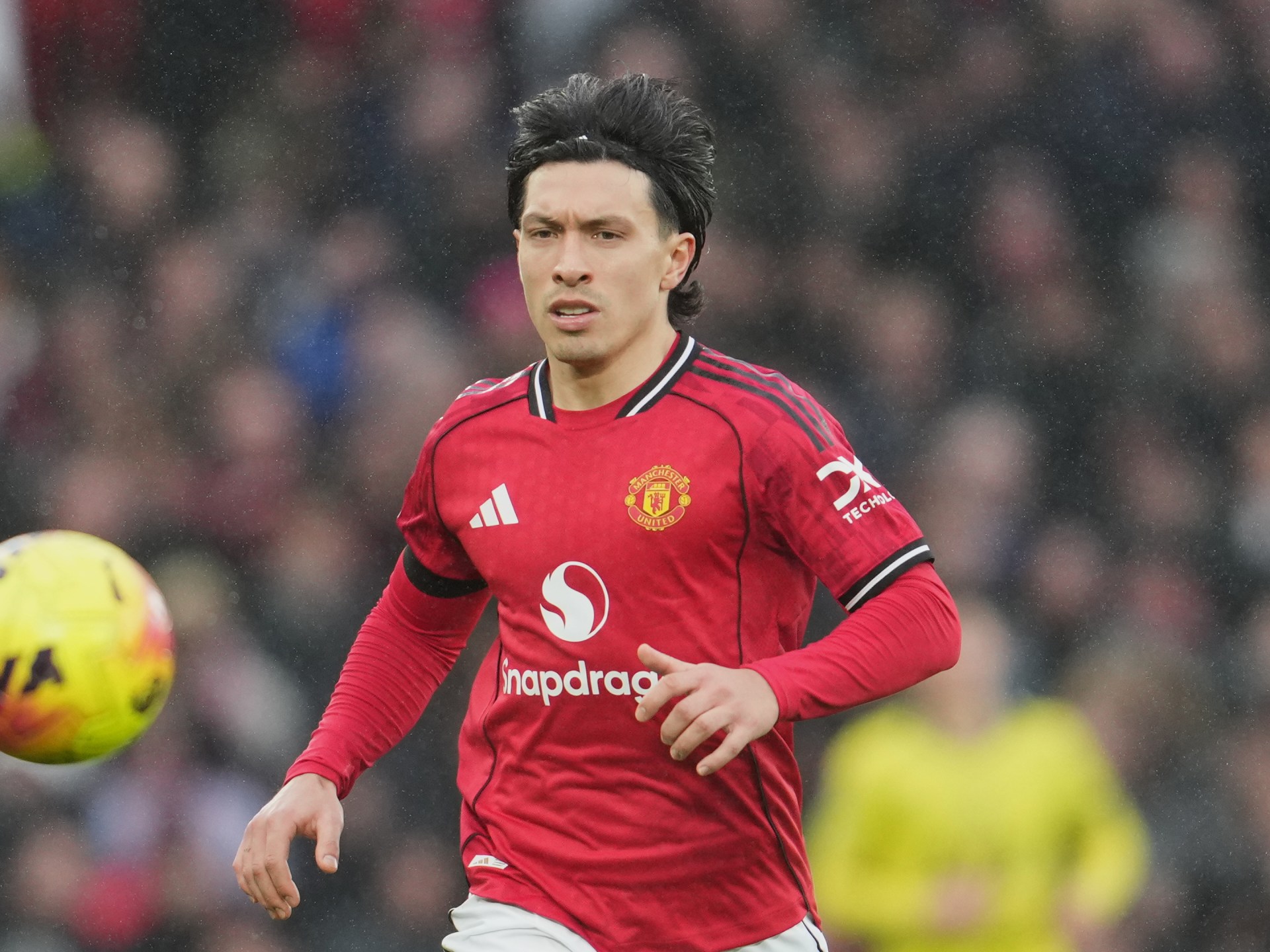 Manchester United's Martinez apologises after meeting with Carrick