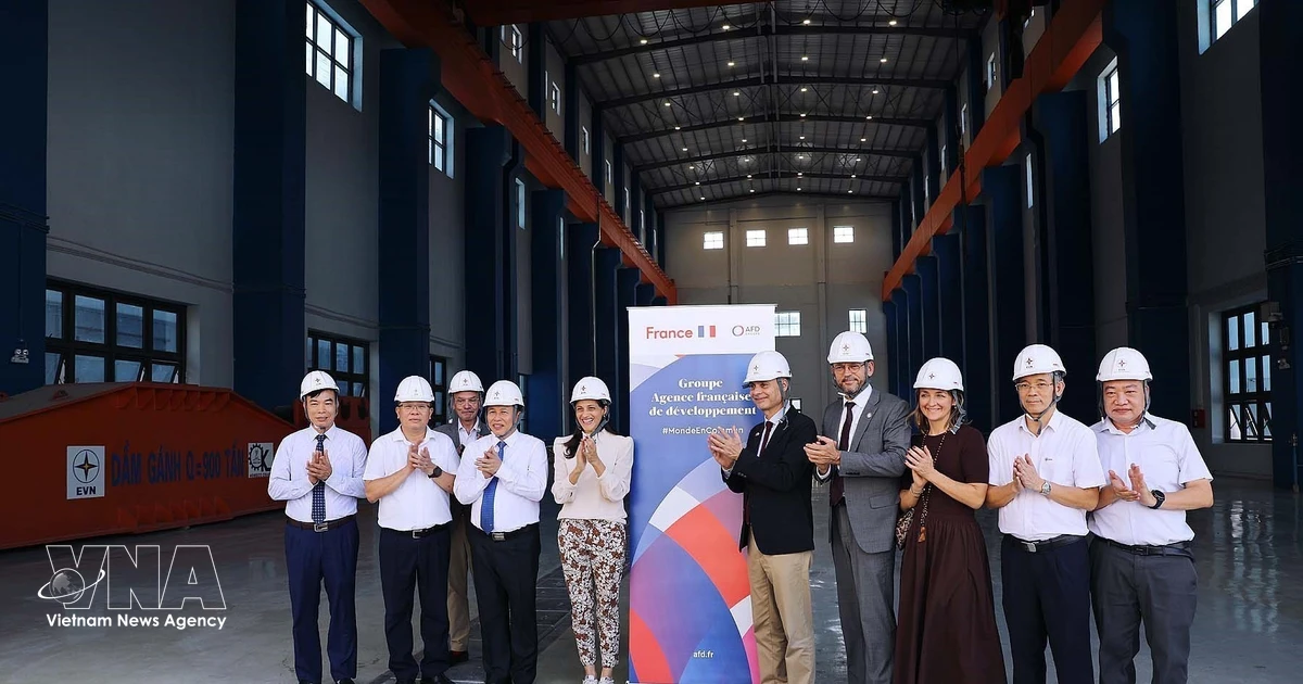 French official tours climate resilience project in northern Vietnam