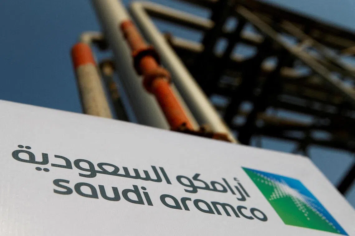 Saudi Arabia slashes Asian oil prices to multi-year lows