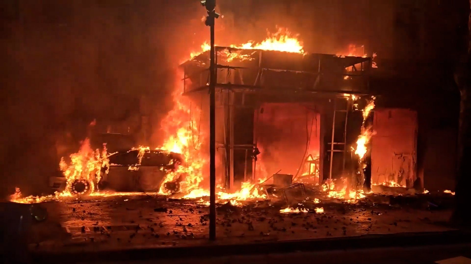 Fire Breaks Out at Albania's Supreme Court During Ongoing Protests