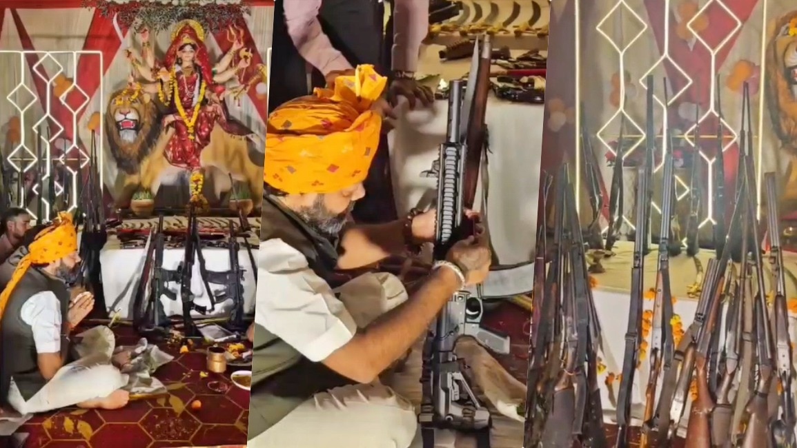 चरखारी के भाजपा विधायक बृजभूषण राजपूत ने विजयदशमी पर 200 से अधिक हथियारों की की पूजा