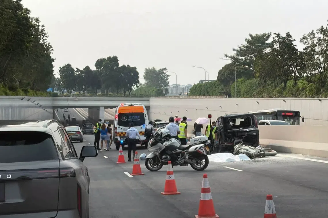 Motorcyclist killed in three-vehicle collision on Ayer Rajah Expressway