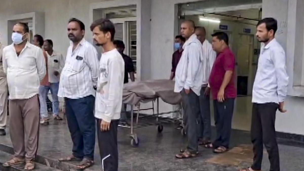 Six dead, five hospitalised after spurious liquor consumption in MP