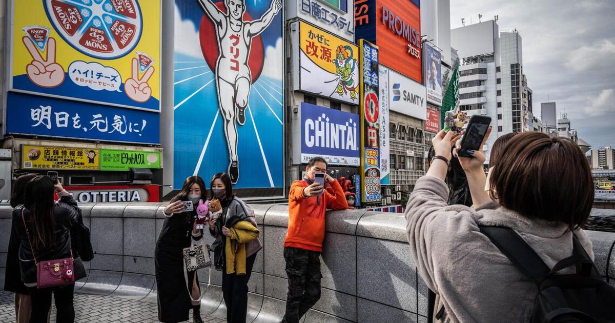 Osaka's famed Glico sign to undergo major renovation in 2027