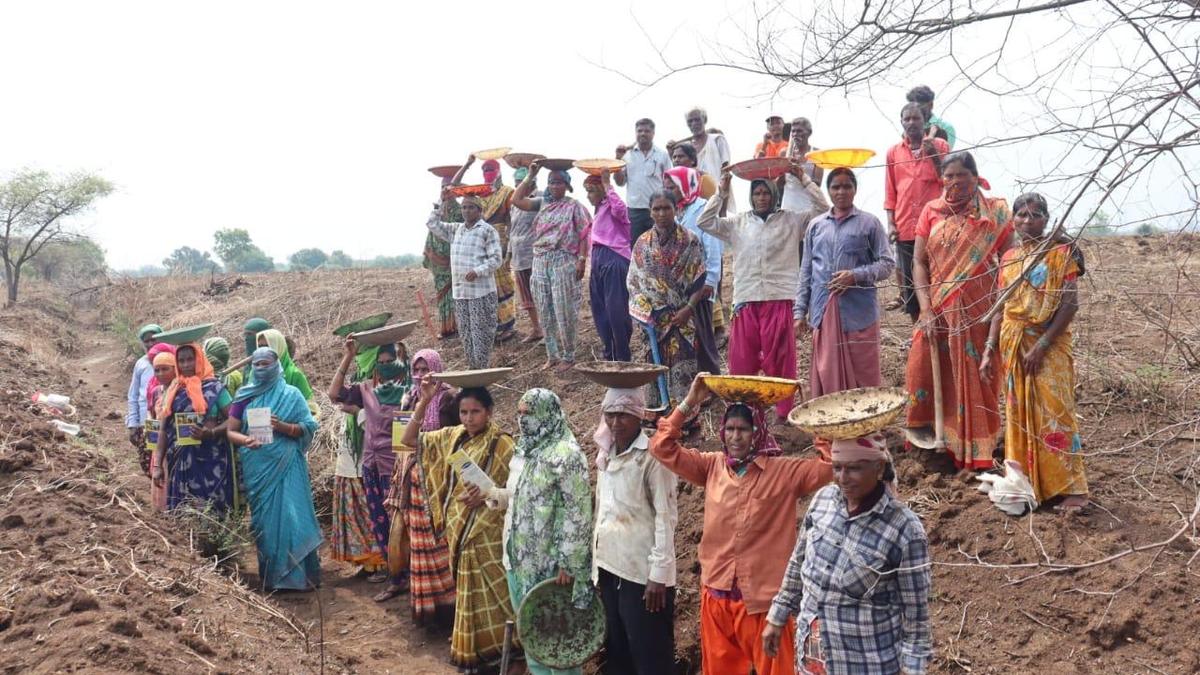 Karnataka launches employment drive to stem rural migration tide