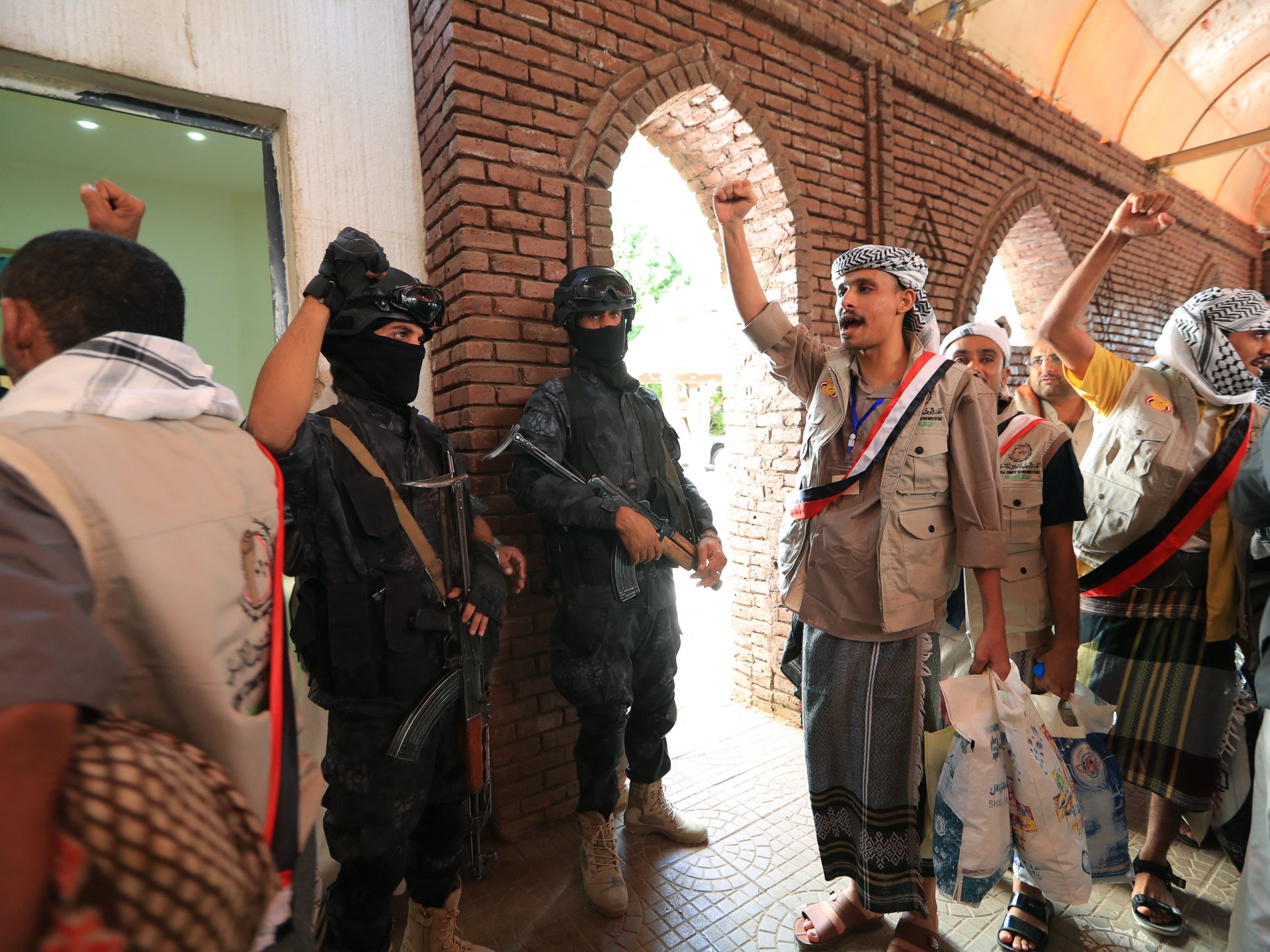 Saudi Arabia, Houthis escalate strikes over critical Red Sea passage