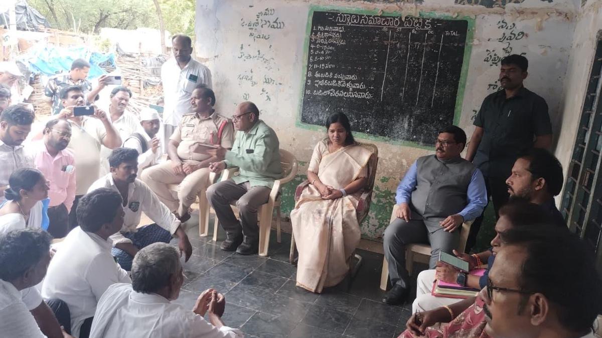 Collector pledges full compensation for Veligonda Project oustees
