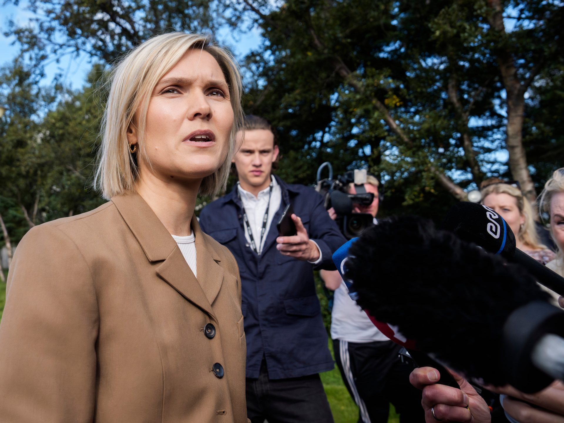Iceland voters reject EU membership bid in referendum