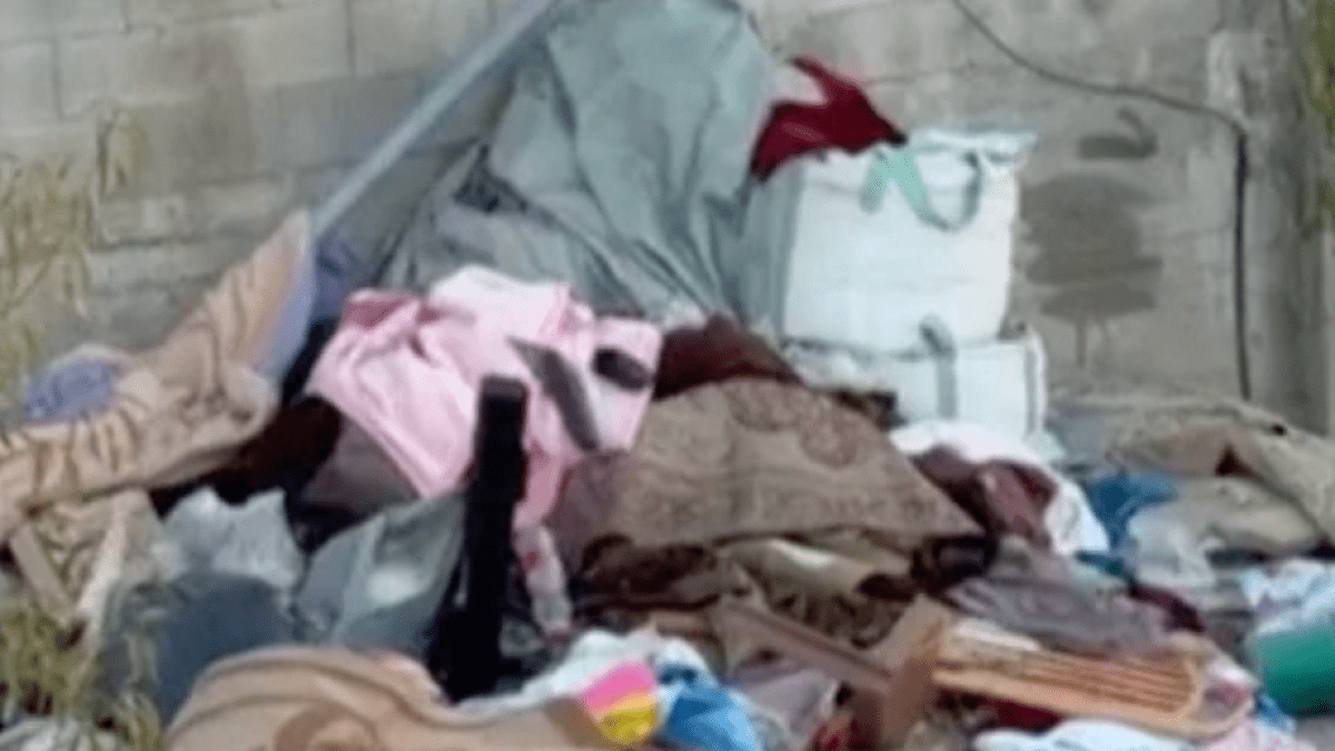 Video captures Israeli soldiers discarding possessions from Palestinian homes