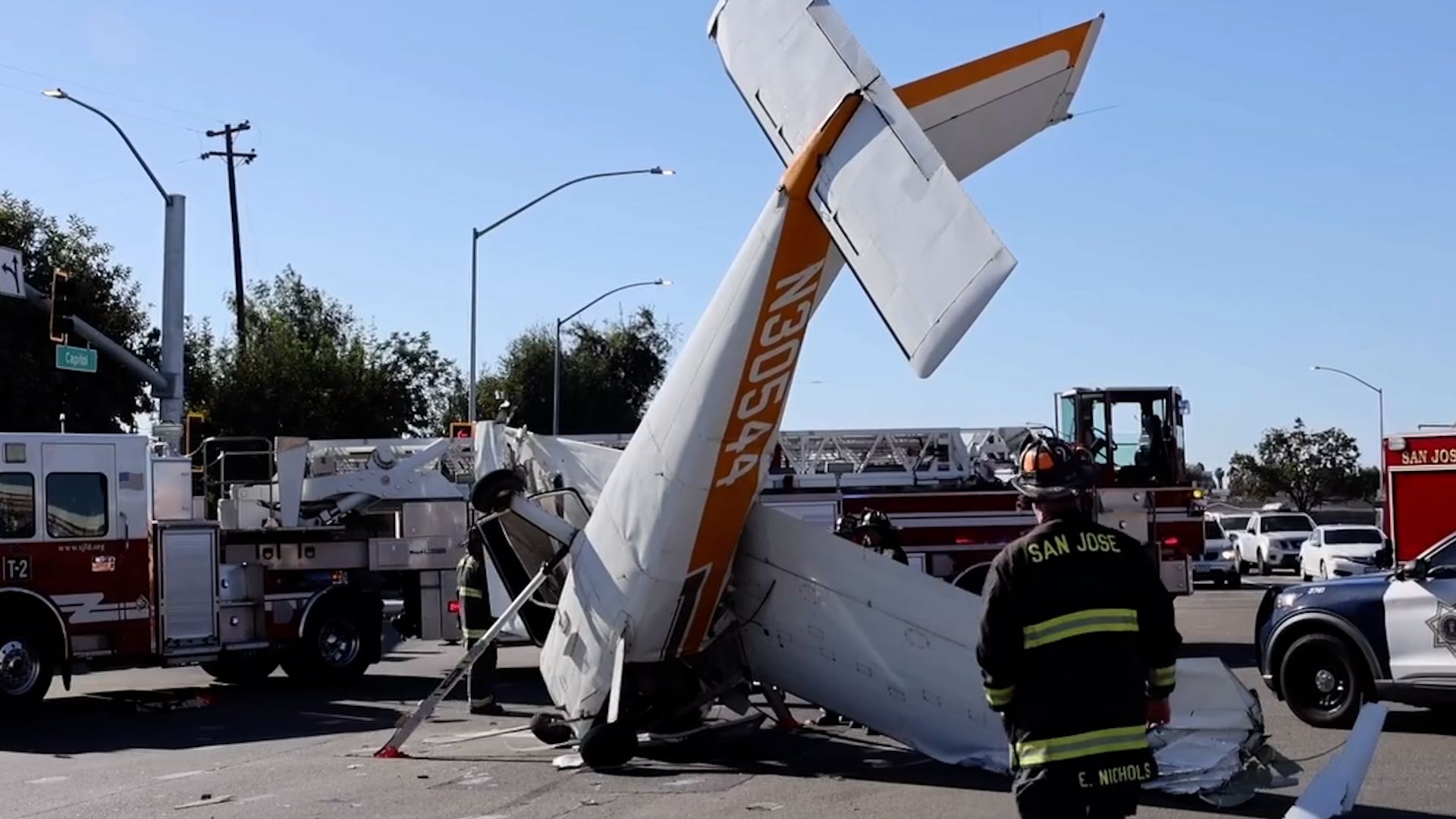 Aircraft makes emergency landing on US highway