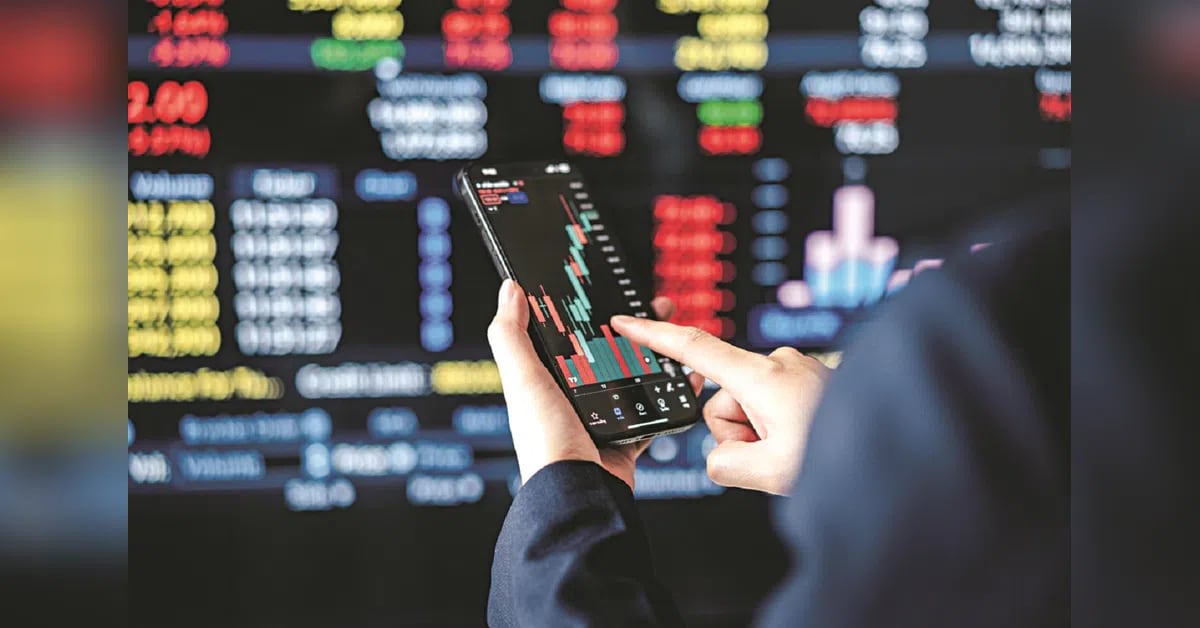 Indian markets poised for subdued open as Asian equities slide on chip rout