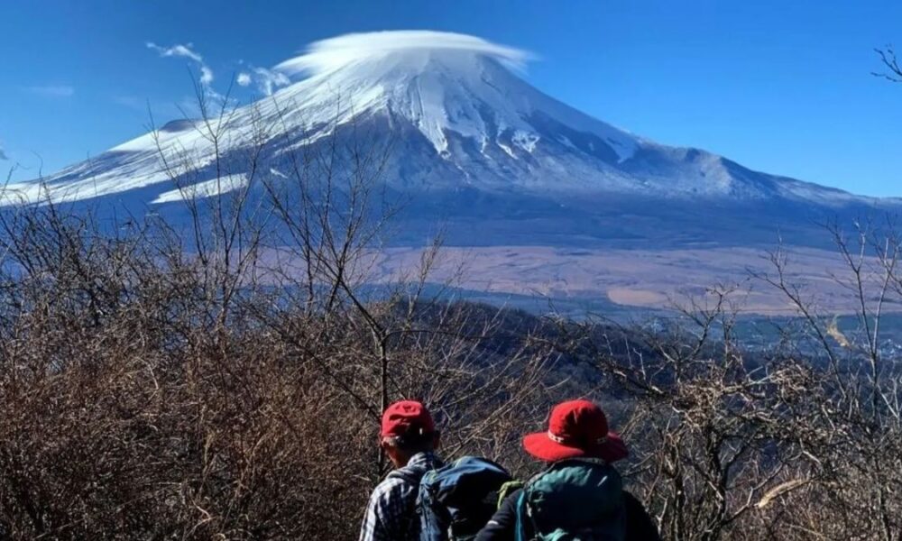 Japan to levy rescue fees on Mount Fuji off-season climbers