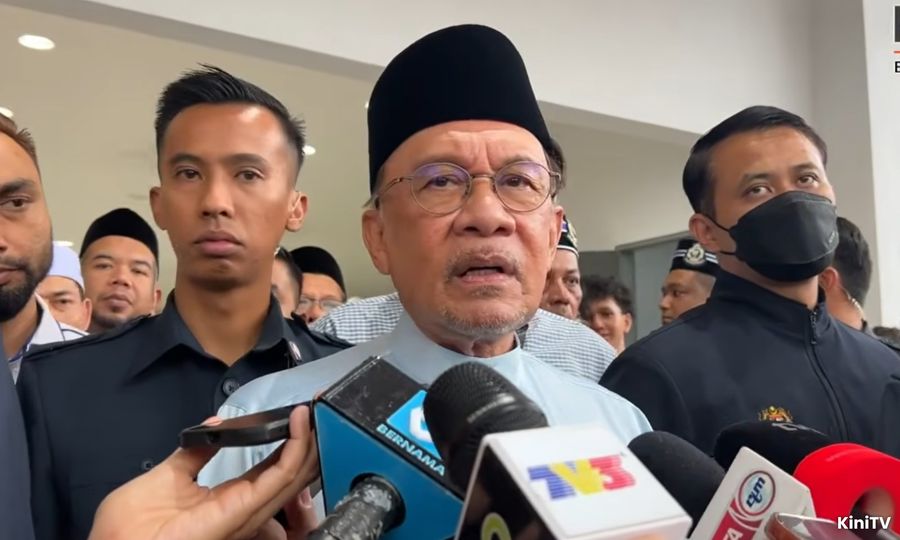 Anwar Nafikan Dakwaan Buka Jalan Pengampunan Najib
