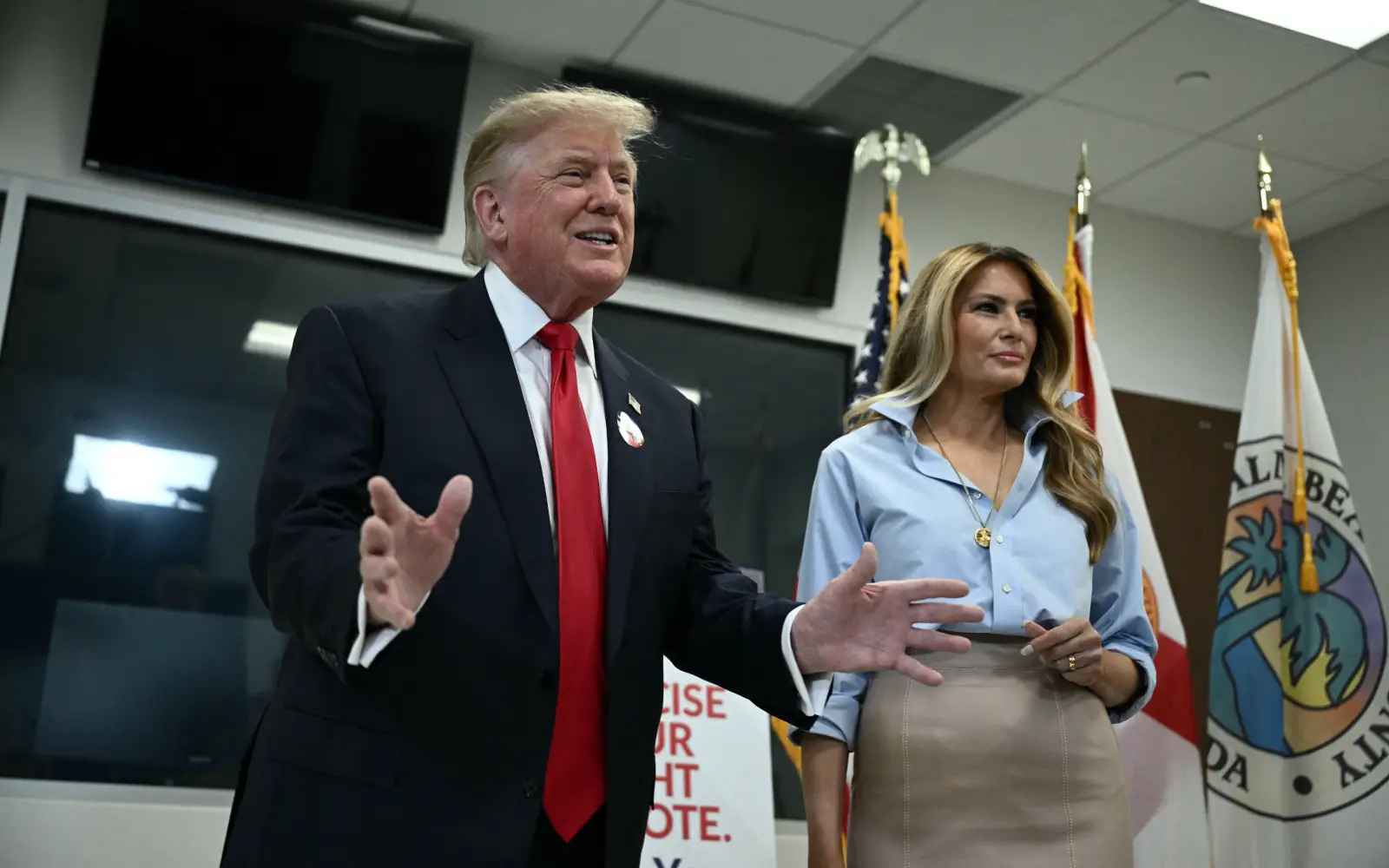Trump casts early vote in Florida ahead of Georgia campaign stop