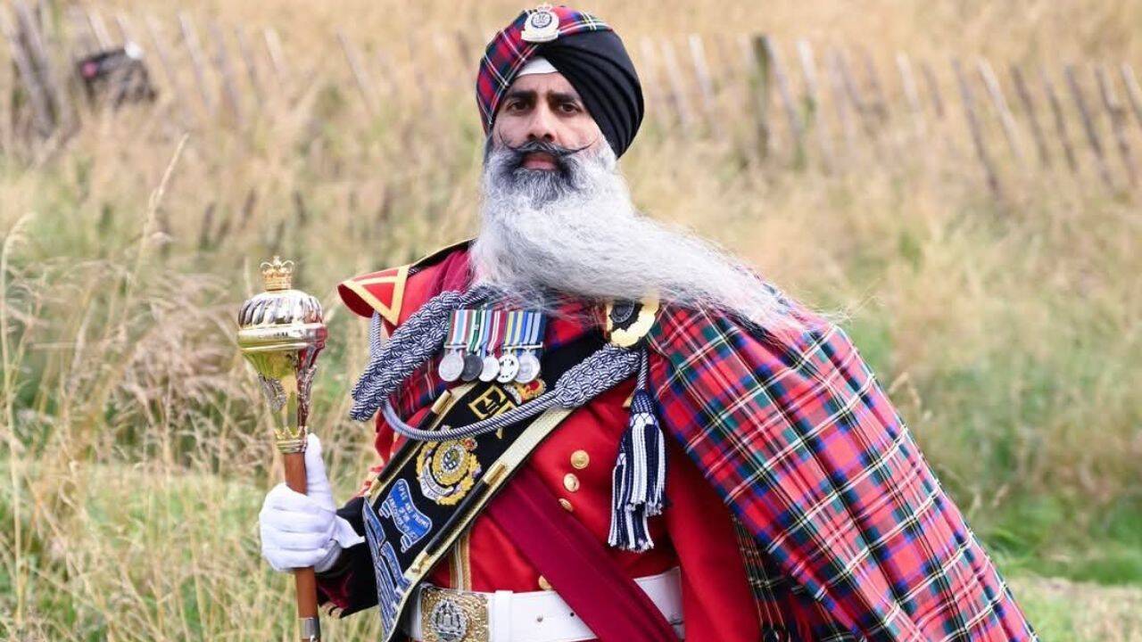Sikh Police Officer Makes History at Edinburgh Military Tattoo