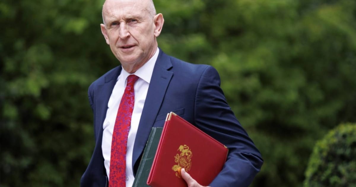 Menteri Kewangan UK Healey Perkukuh Pertumbuhan Ekonomi Melalui Desentralisasi