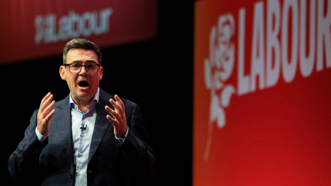 UK PM Burnham signals openness to EU rejoining; European leaders receptive
