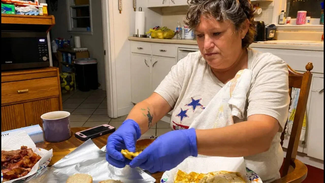 US grandmother's charity breakfast programme halted over permit rules