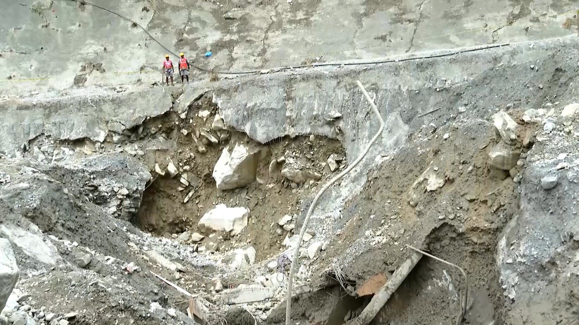 Rescue efforts intensify in Nepal as workers remain trapped in tunnel