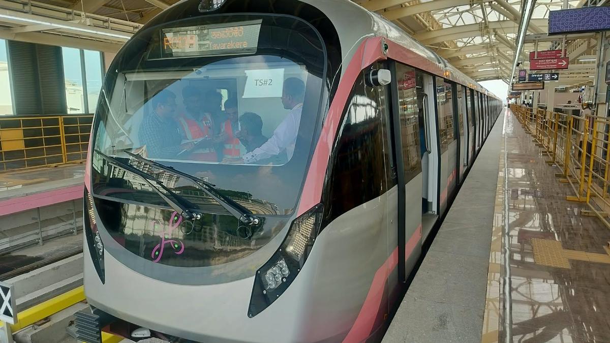 Pink Line metro corridor set for November 15 inauguration after safety clearance