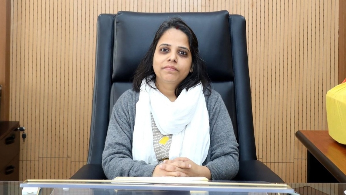 IAS officer in MP transferred for fourth time in a year, cites staff resistance